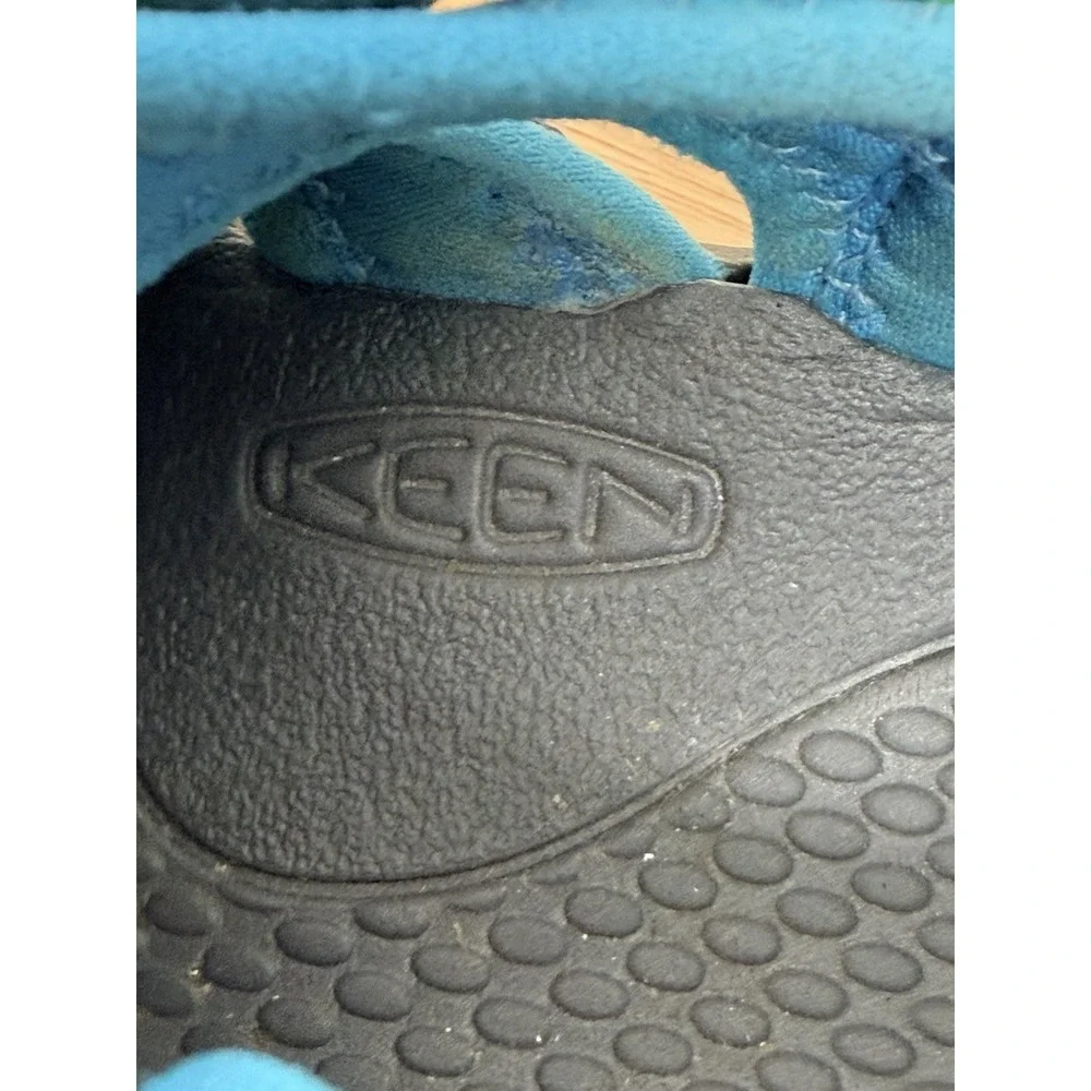 KEEN Kids Sandals Size 2 US Rainbow Strap Closed Toe Water Hiking Shoes #14